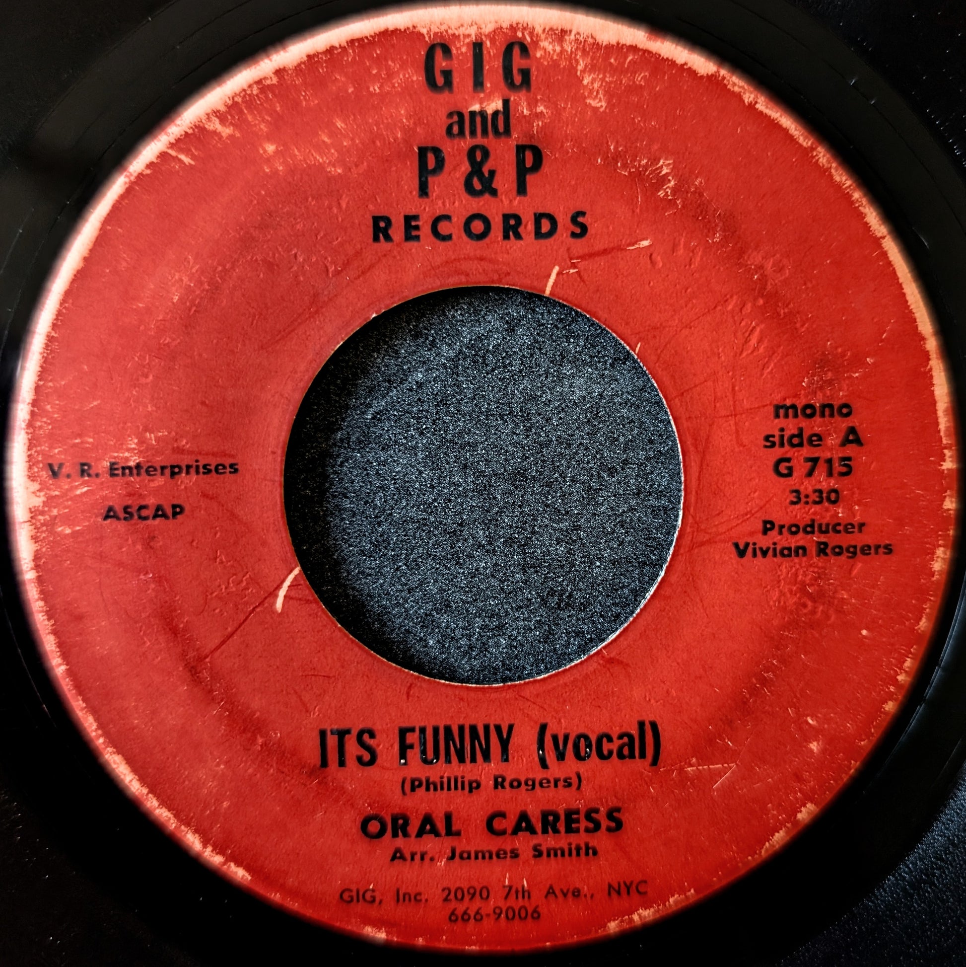 Oral Caress-It's Funny(Vocal)/It's Funny(Instrumental)