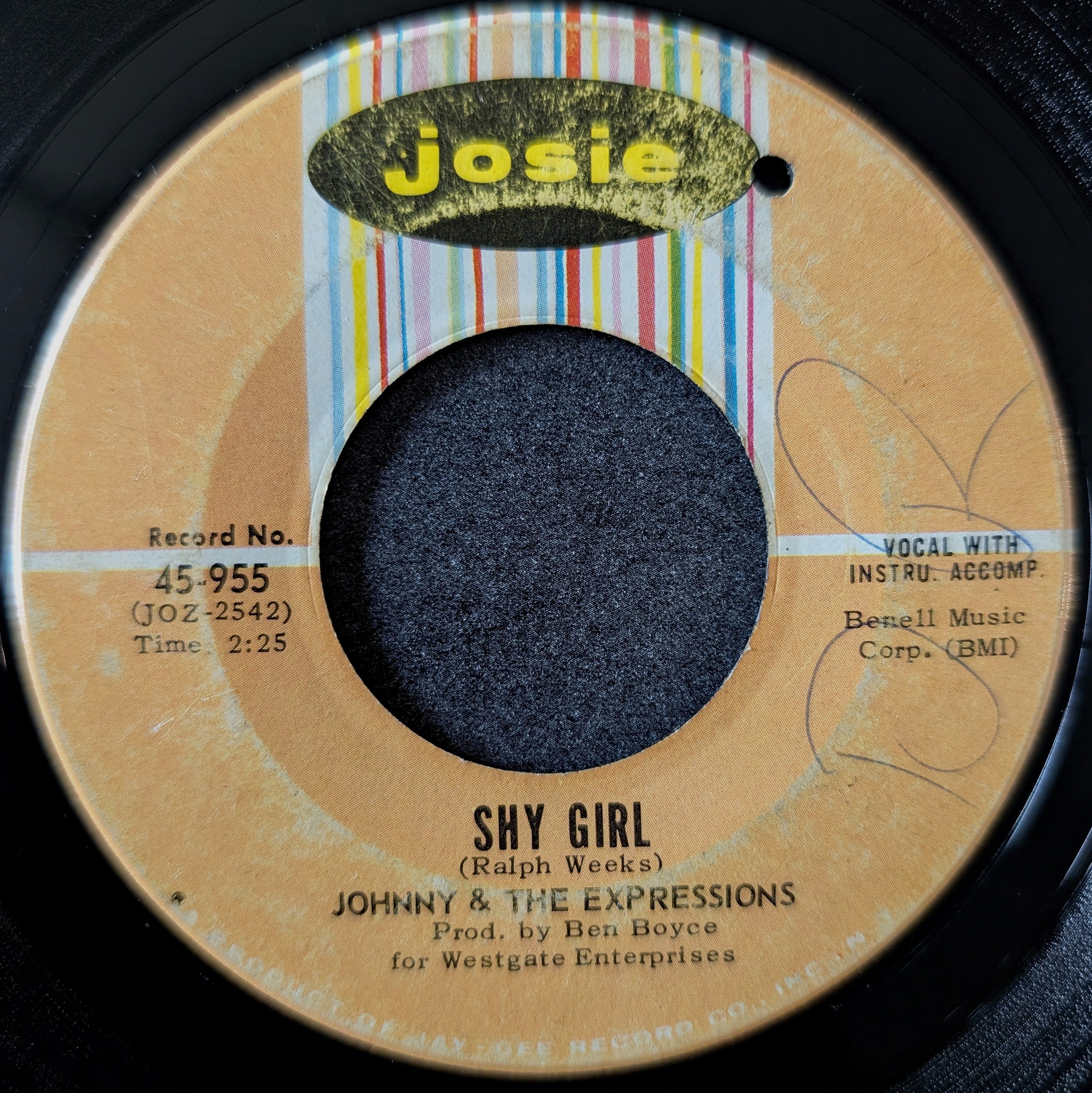 Johnny & The expressions-Now that you're mine/Shy Girl