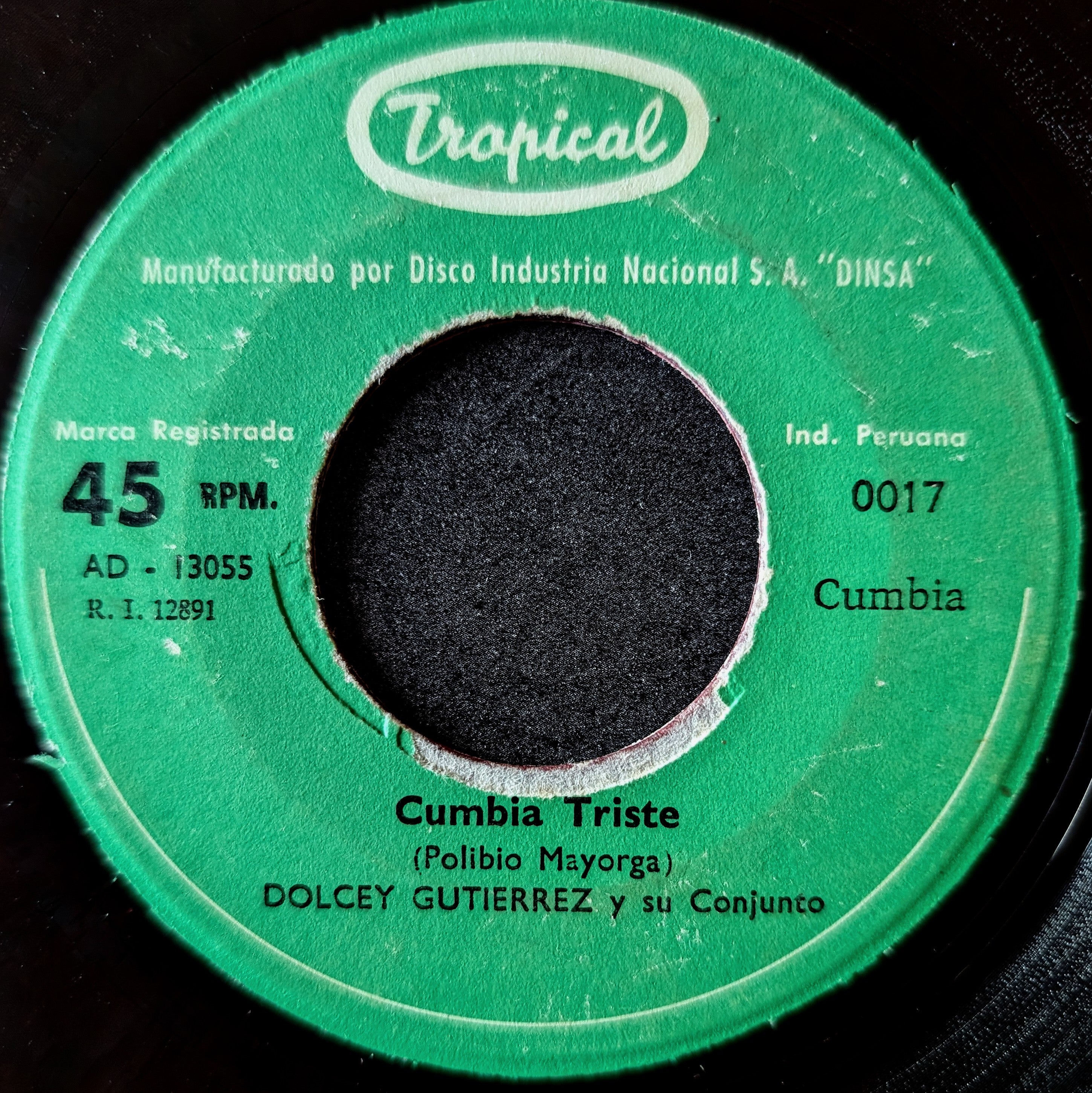 Dolcey Gutierrez y Su conjunto-Cumbia Triste/El baile de la escoba