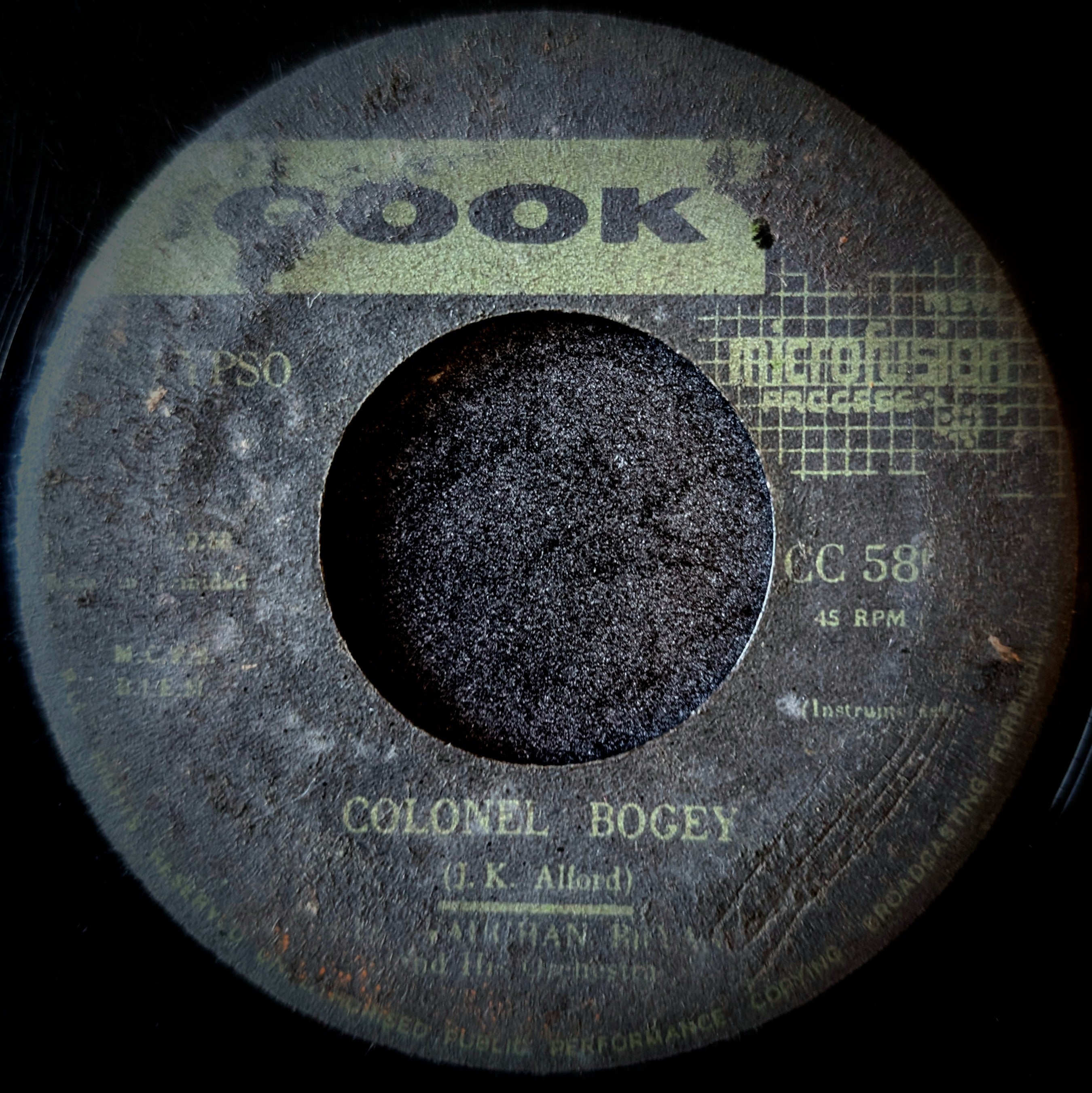 Fitz Vaughan Bryan and His Orchesta-Rio Batucada/Colonel Bogey