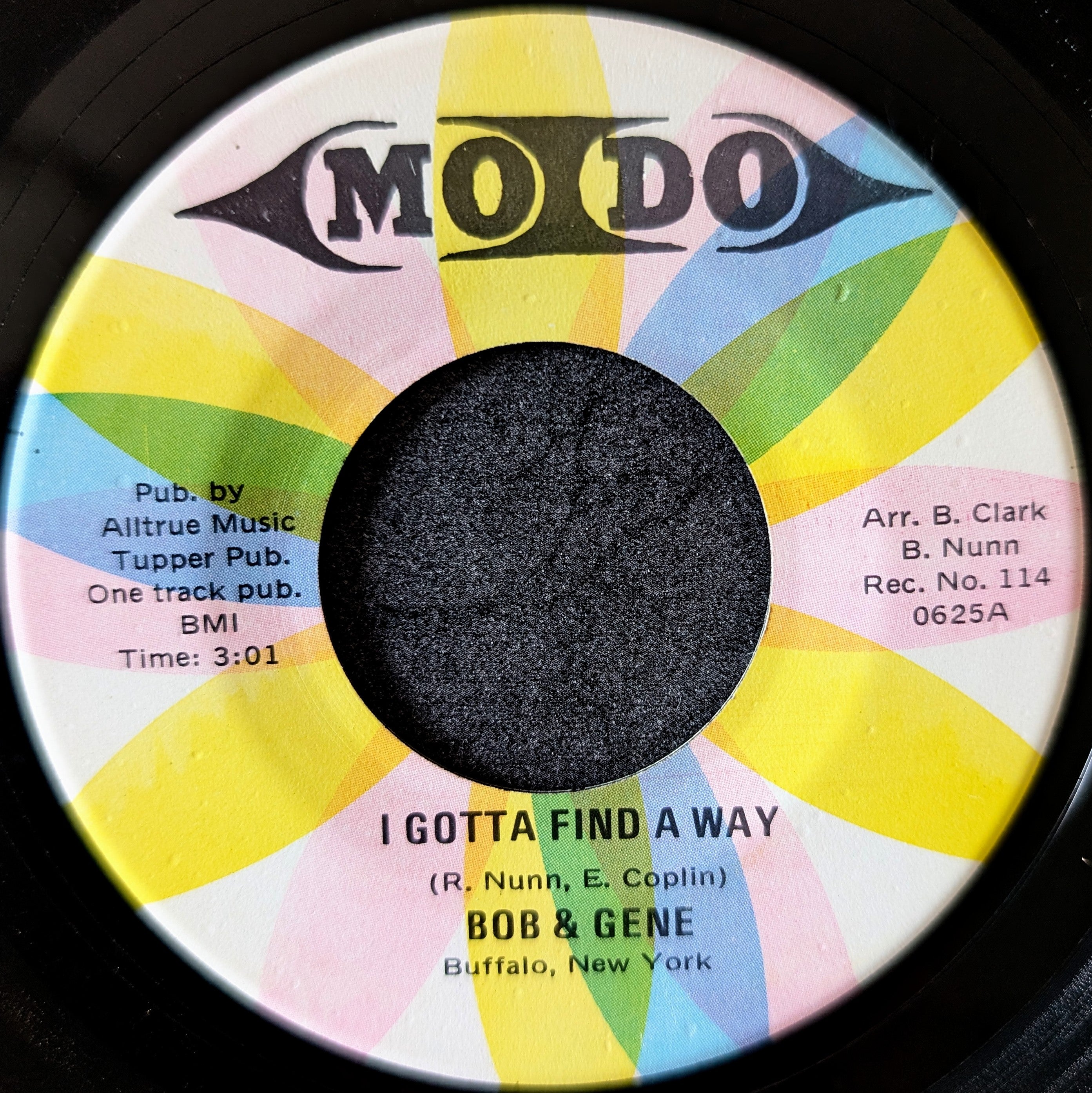 Bob & Gene-I gotta find a way/ Don't leave me