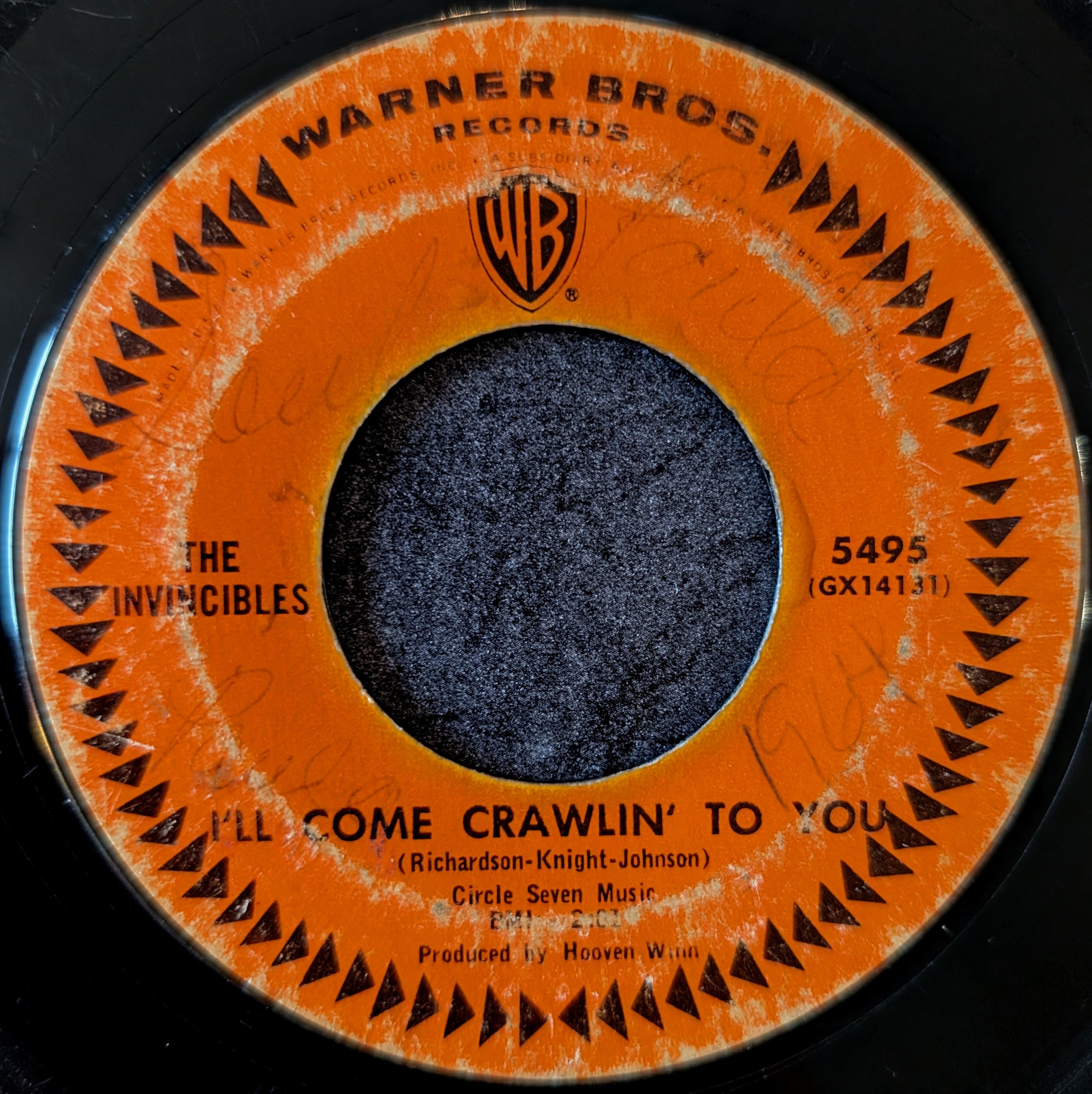 The Invincibles-Heat full of love/I'll come crawlin' to you