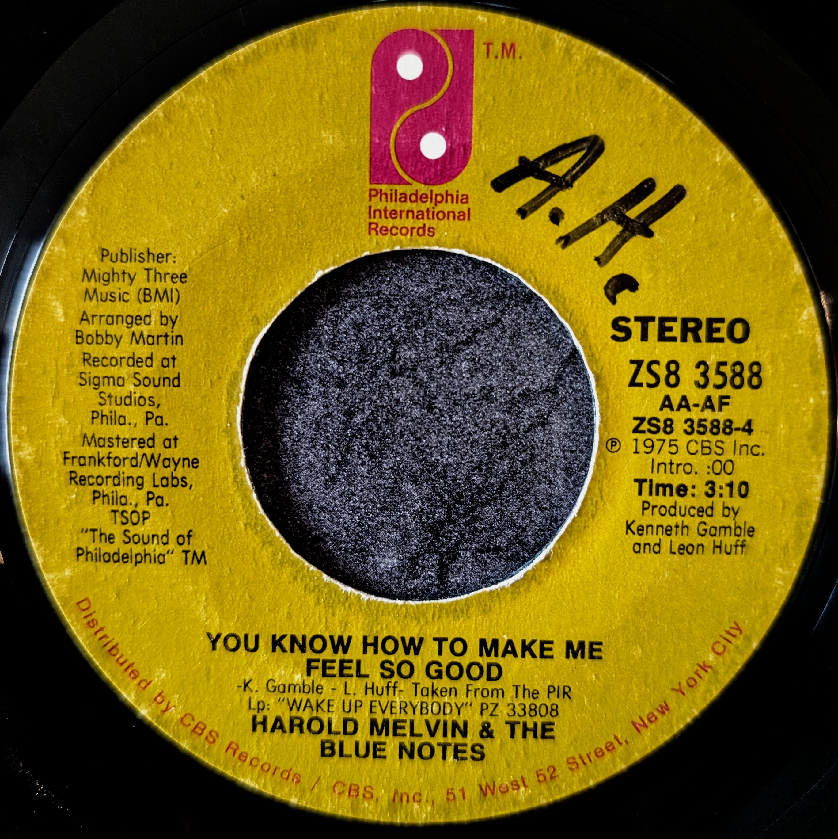 Harold Melvin & The Blue Notes-Tell The World how I feel about 'cha baby/You know how to make me so good
