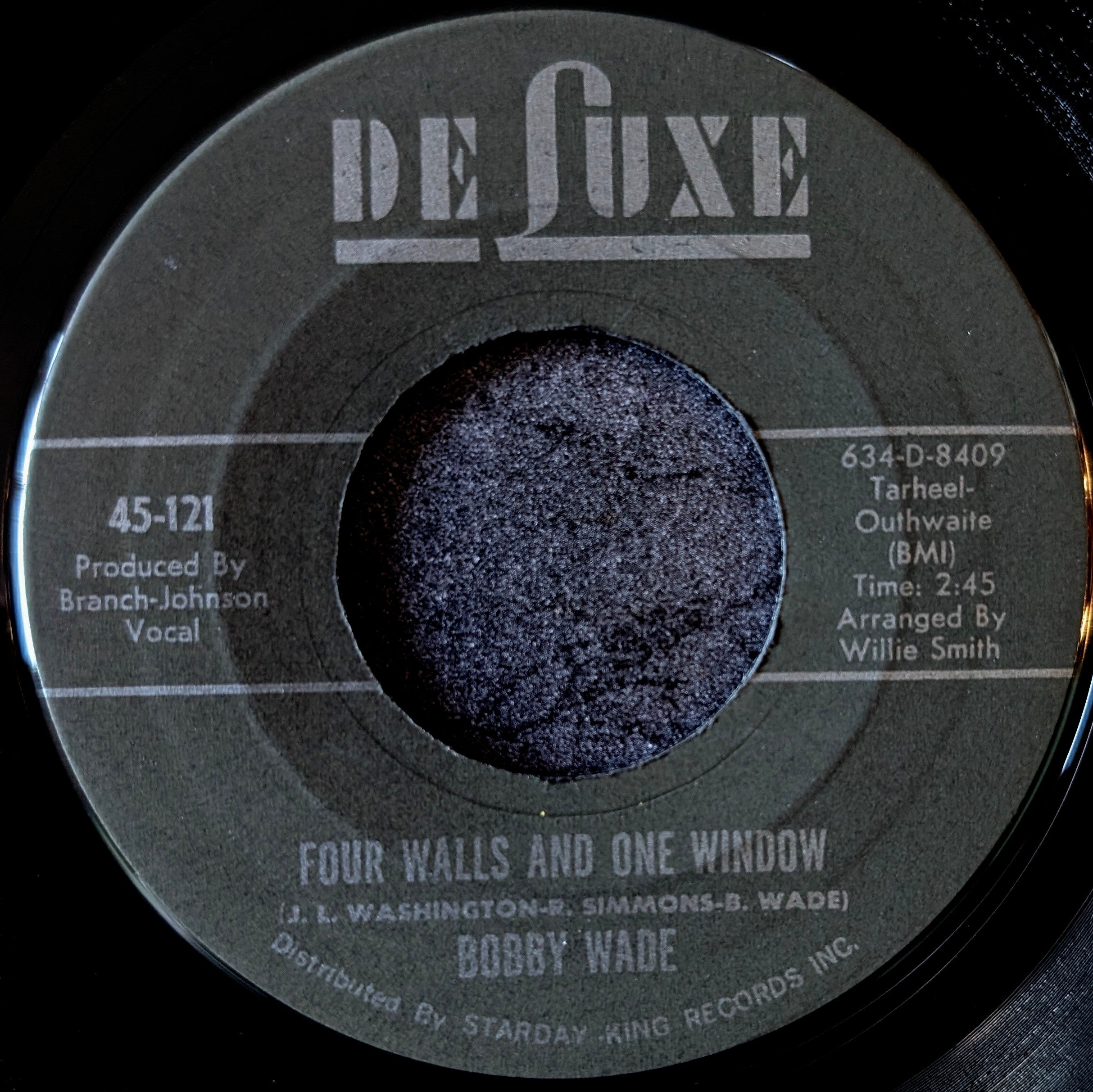 Bobby Wade-Can't you hear me calling/For walls and one window