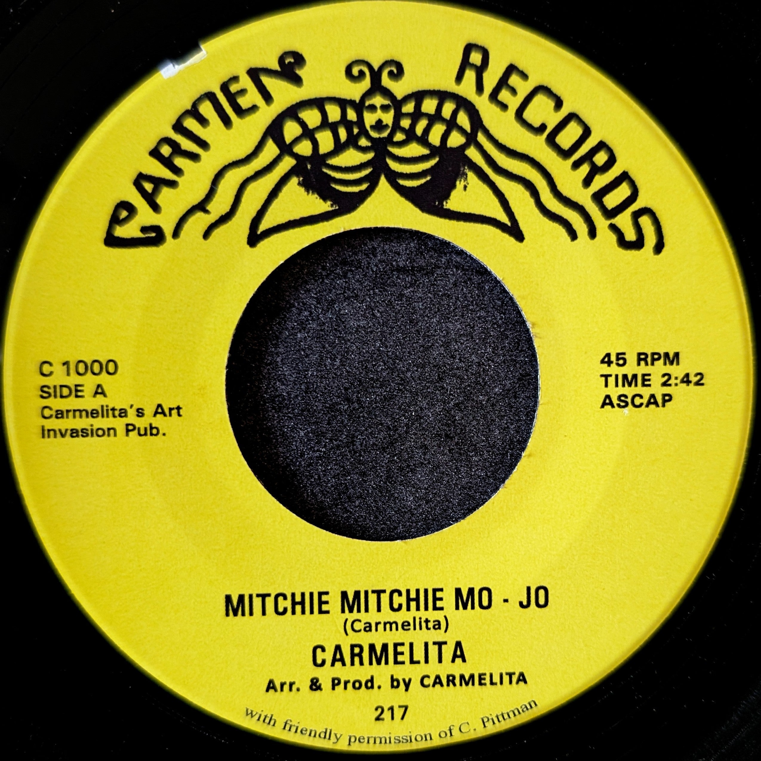 Carmelita-Mitchie Mitchie Mo Jo/Under the tree