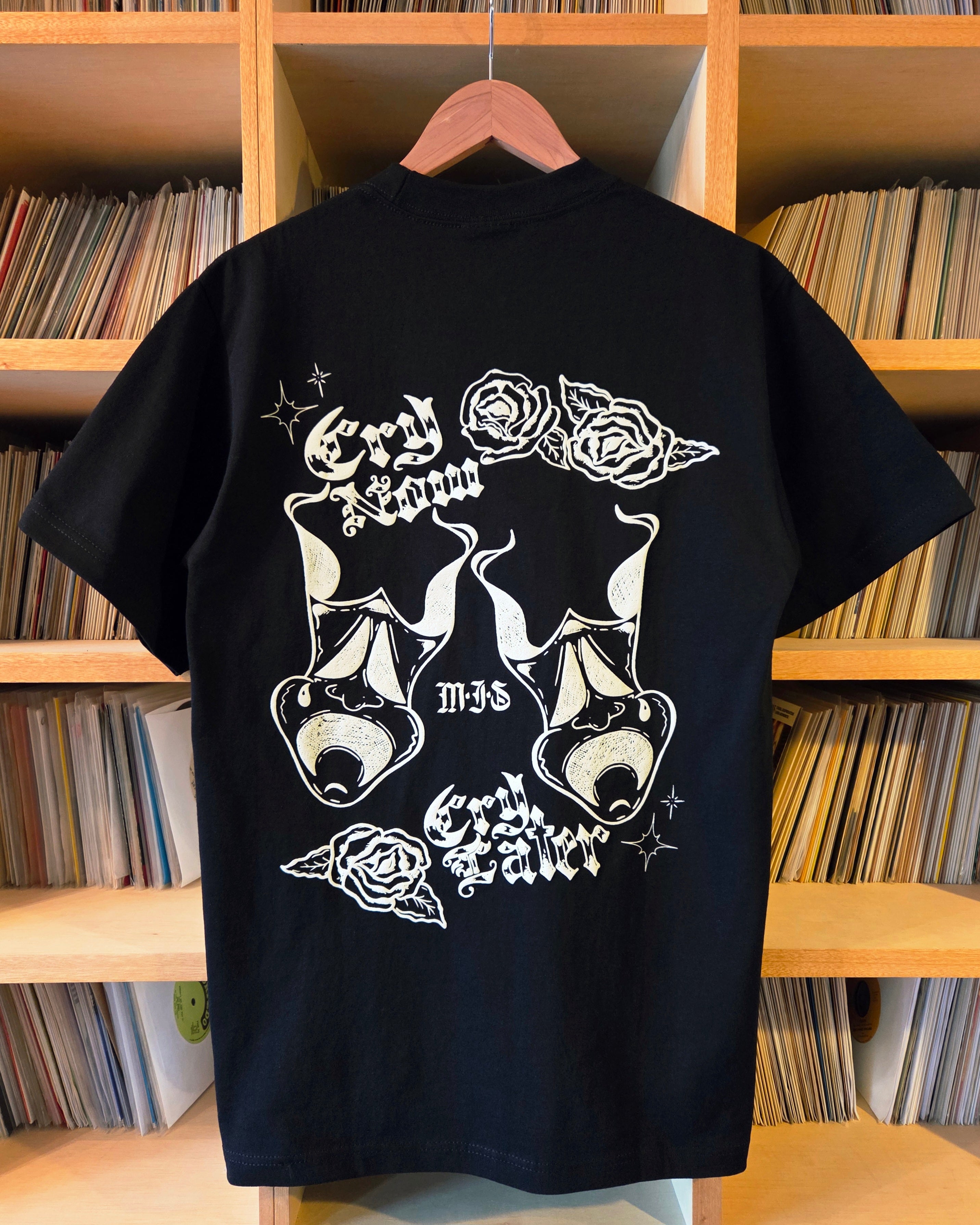 「m.i.s Cry Now Cry Later Tee デザイン詳細」
