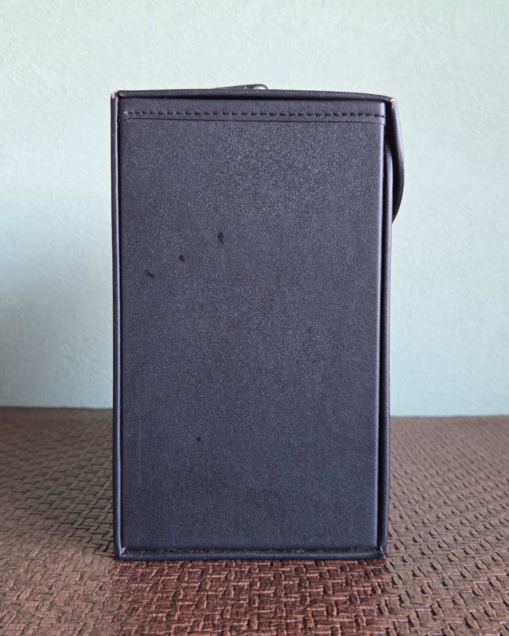 Vintage 45RPM Record Strage Box Black