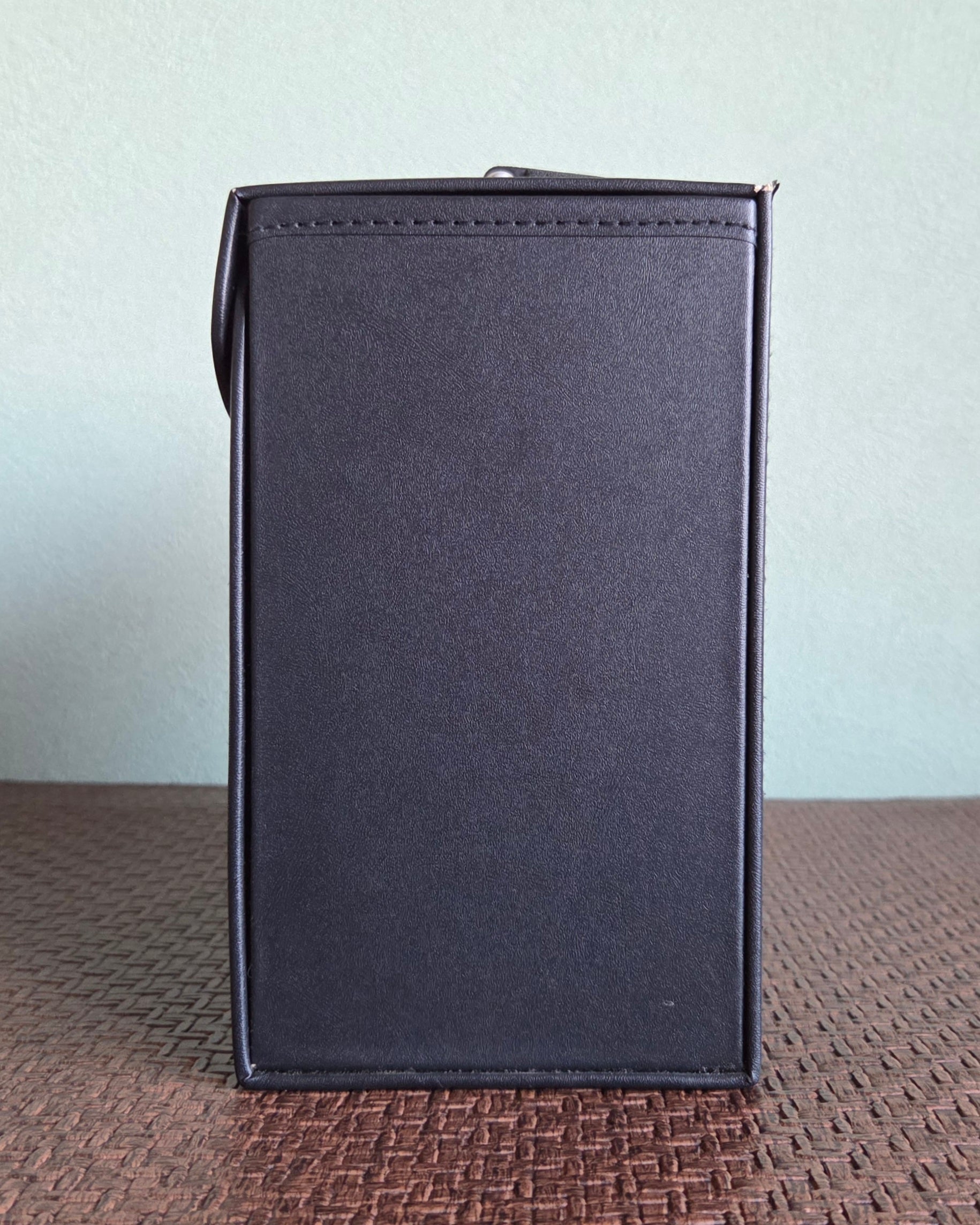 Vintage 45RPM Record Strage Box Black