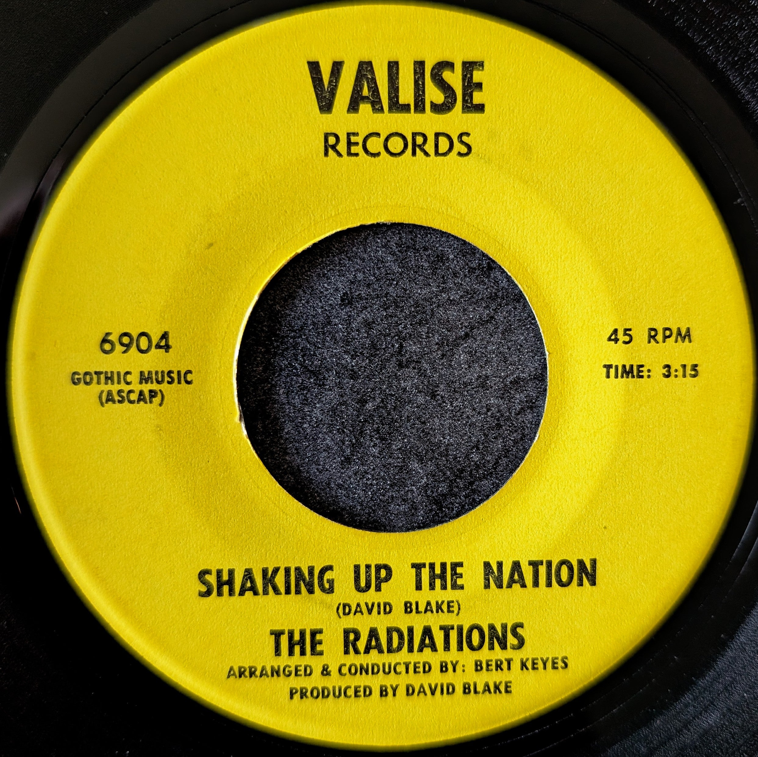 The Radiations-Love be not a stranger/Shake up the nation