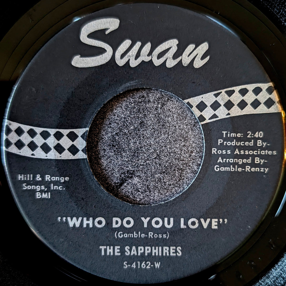 The Sapphires-Who do you love/Oh so soon