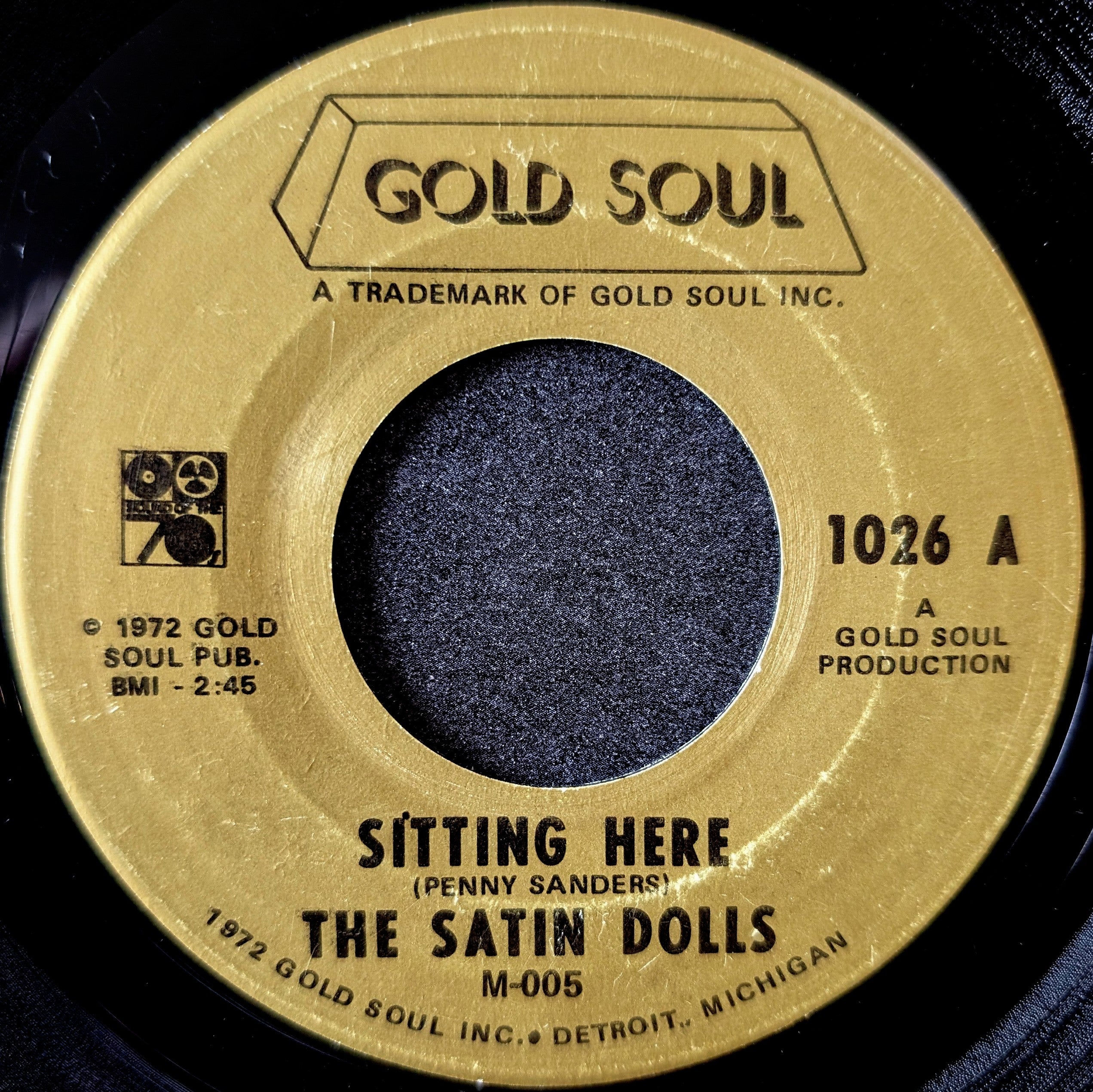 The Satin Dolls-Sitting Here/ Who took the sun away