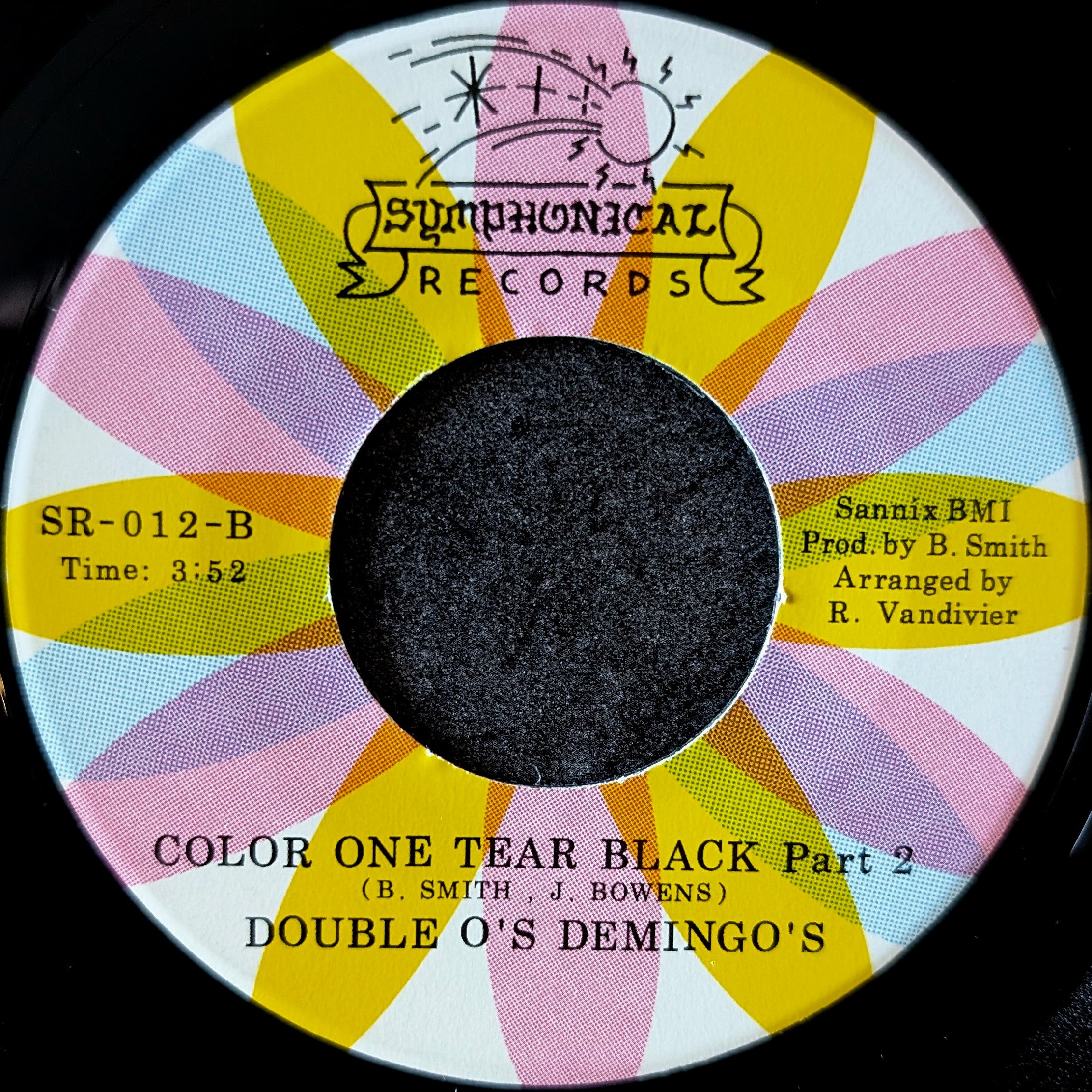 Double O’s Demingo's-Color one tear black/ Color one tear black
