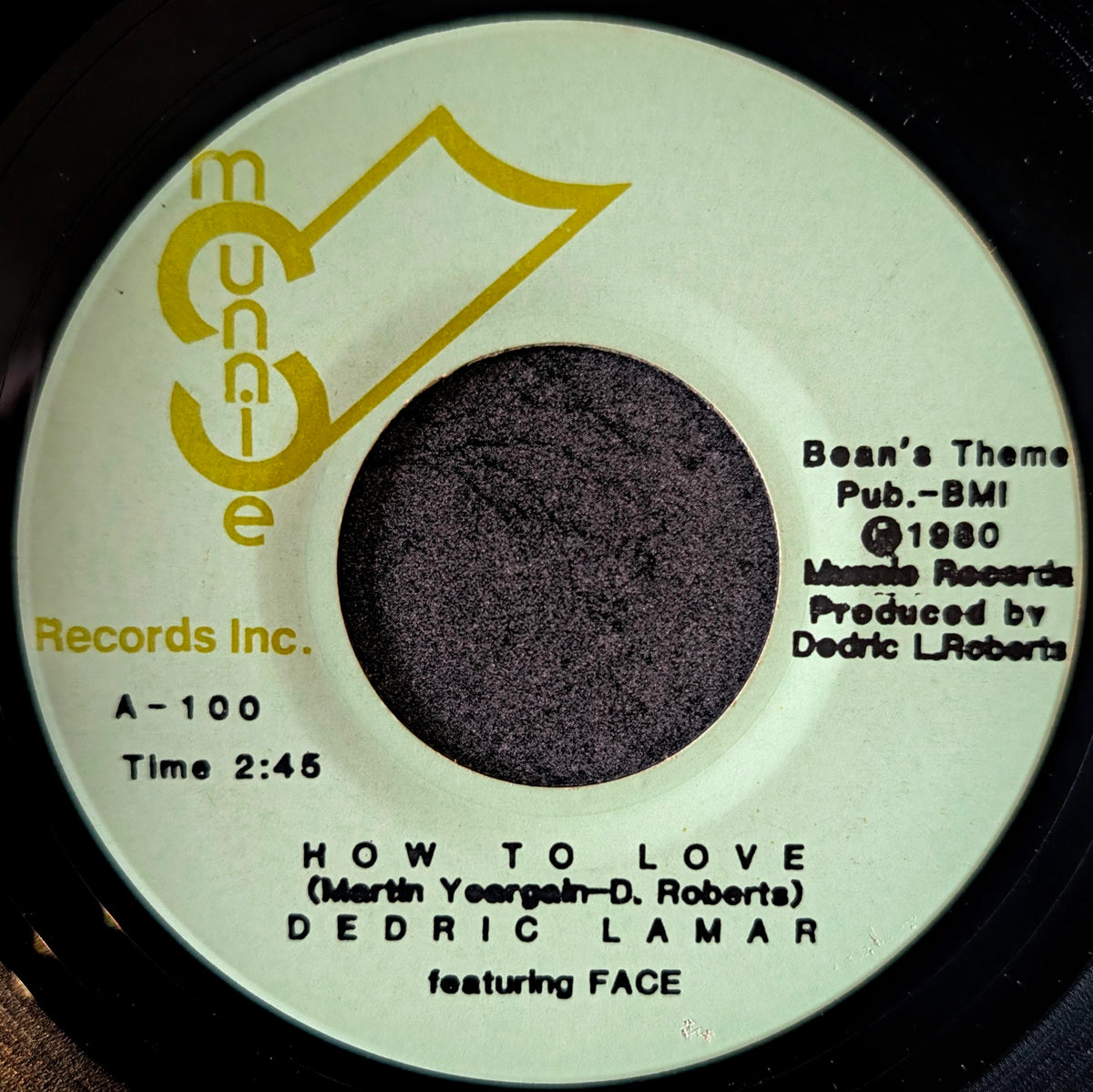 Dedric Lamar-How to love/Hey Girl