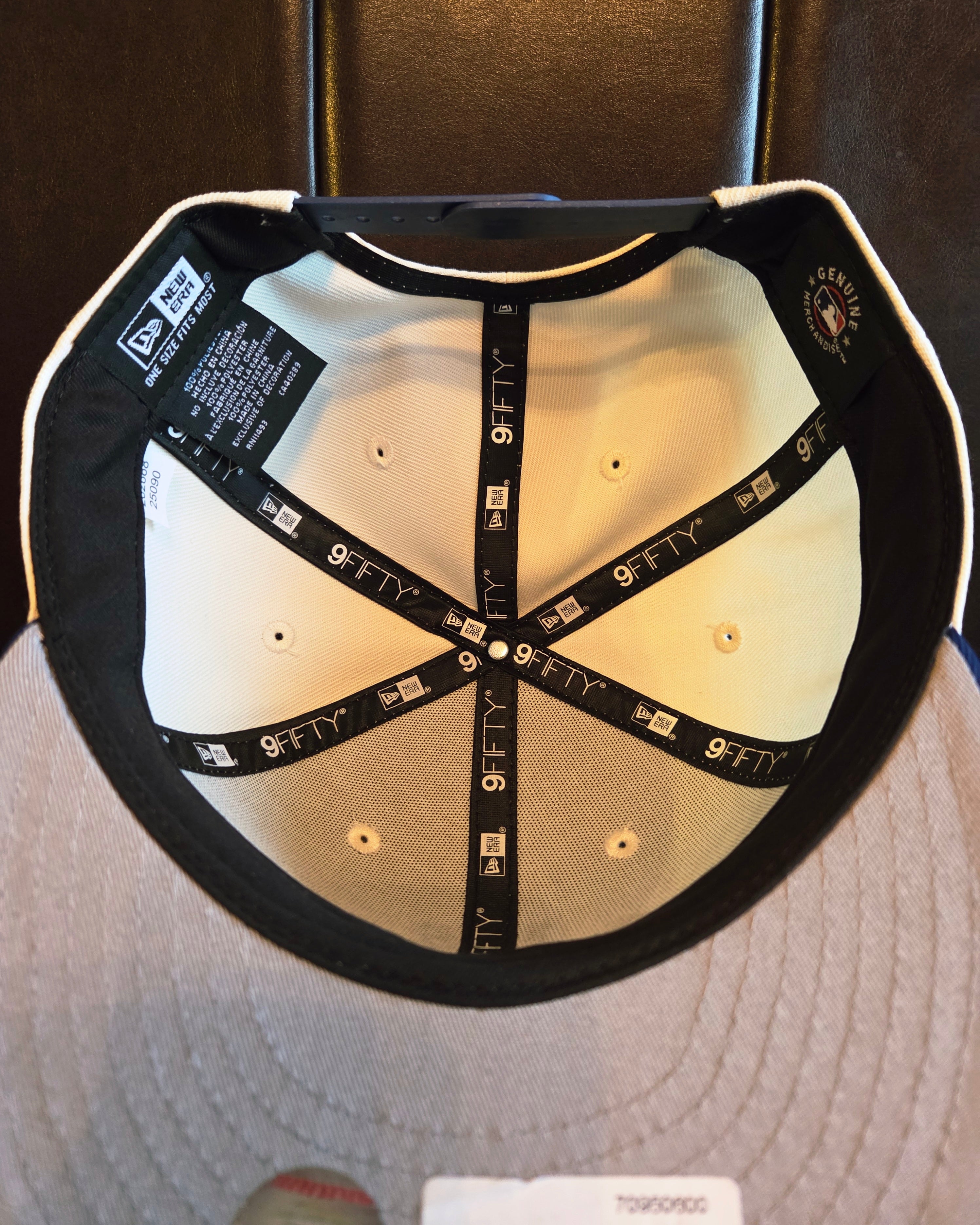 キャップ & スナップバック コレクション - 音楽アパレル | 1st St